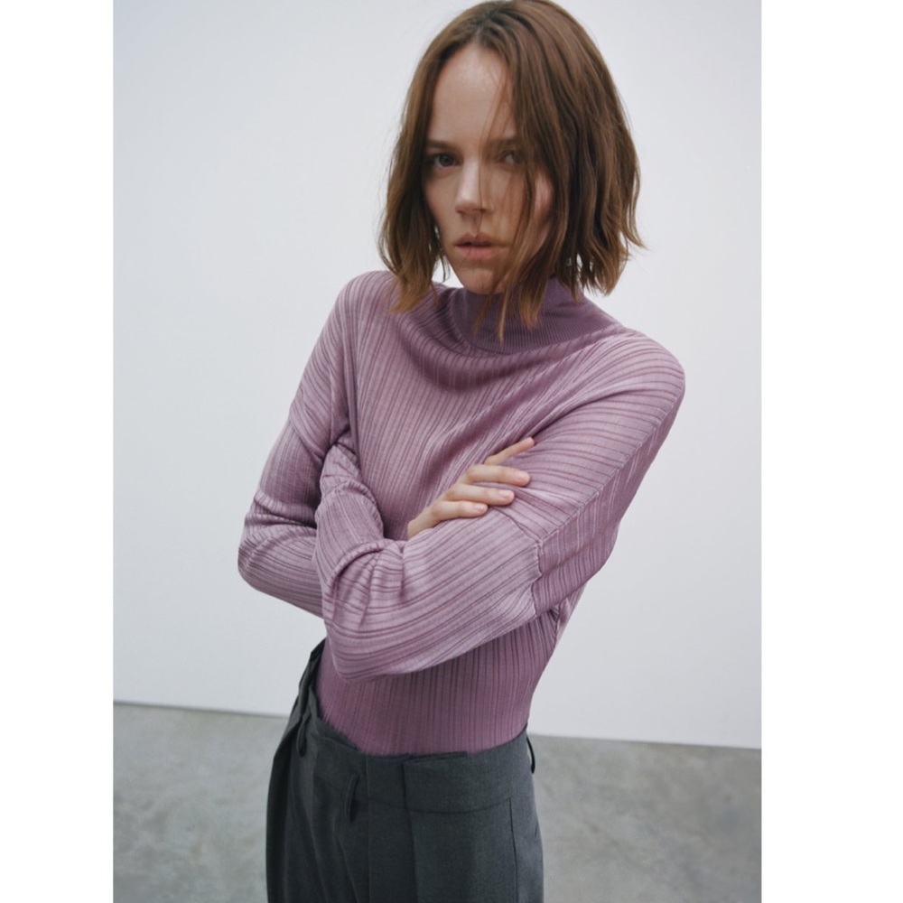 NWT Zara Mock Neck Ribbed Sweater Lightweight Lavender Large